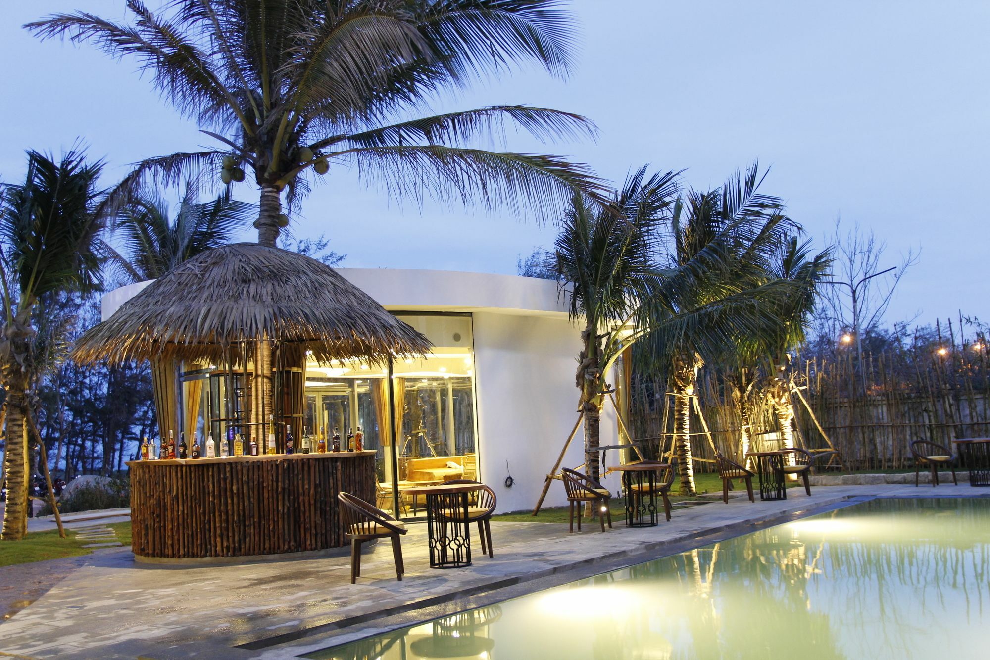 ศาลา ตุยฮัว บีช โฮเต็ล Hotel ตวีฮหว่า ภายนอก รูปภาพ